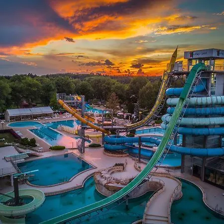 Holiday home Hiska La Kamp Terme 3000 Vkljuceno 3x Kolo Sportni Rekviziti, Igrace *