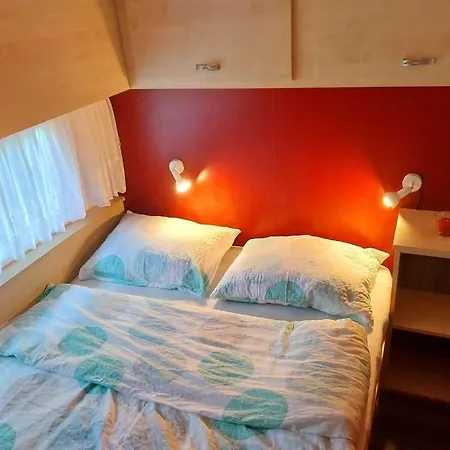 Hiska La Kamp Terme 3000 Vkljuceno 3x Kolo Sportni Rekviziti, Igrace Moravske Toplice