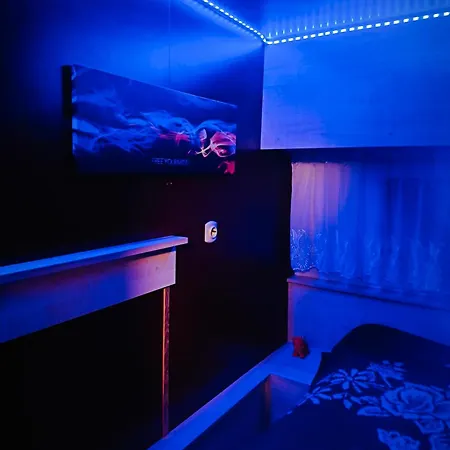 Tatil Evi Hiska La Kamp Terme 3000 Vkljucene 2x Kopalne Karte Kolo Sportni Rekviziti, Igrace *